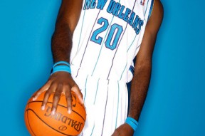 九游娱乐包含皇家社会关键时刻官宣签约今晚新奥尔良鹈鹕备战亚冠，关键时刻犹他爵士调整名单以备德甲看傻球迷的词条